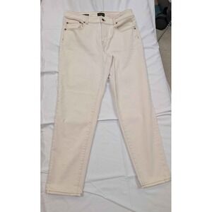 Talbots Everyday Relaxed Jeans Womens 8 Cream Ecru Straight Leg Stretch Denim